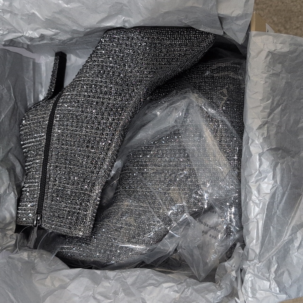NWT Michael Kors Sparkling Katerina Silver Ankle Booties - Picture 13 of 14